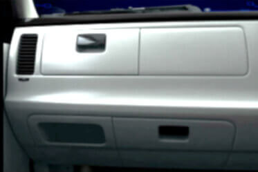 Glove box with larger storage space
